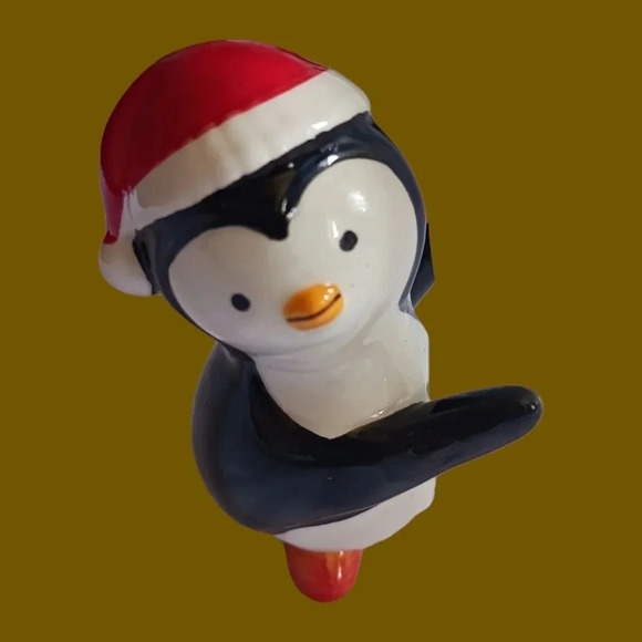 Teleflora gift christmas glass ice cube penguin vase - Picture 3 of 8